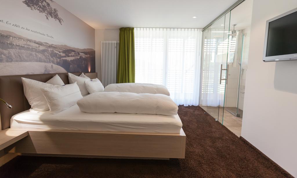 Bollenhuthotel Kirnbacher Hof Волфах Екстериор снимка